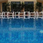 Apartment хоризонт м